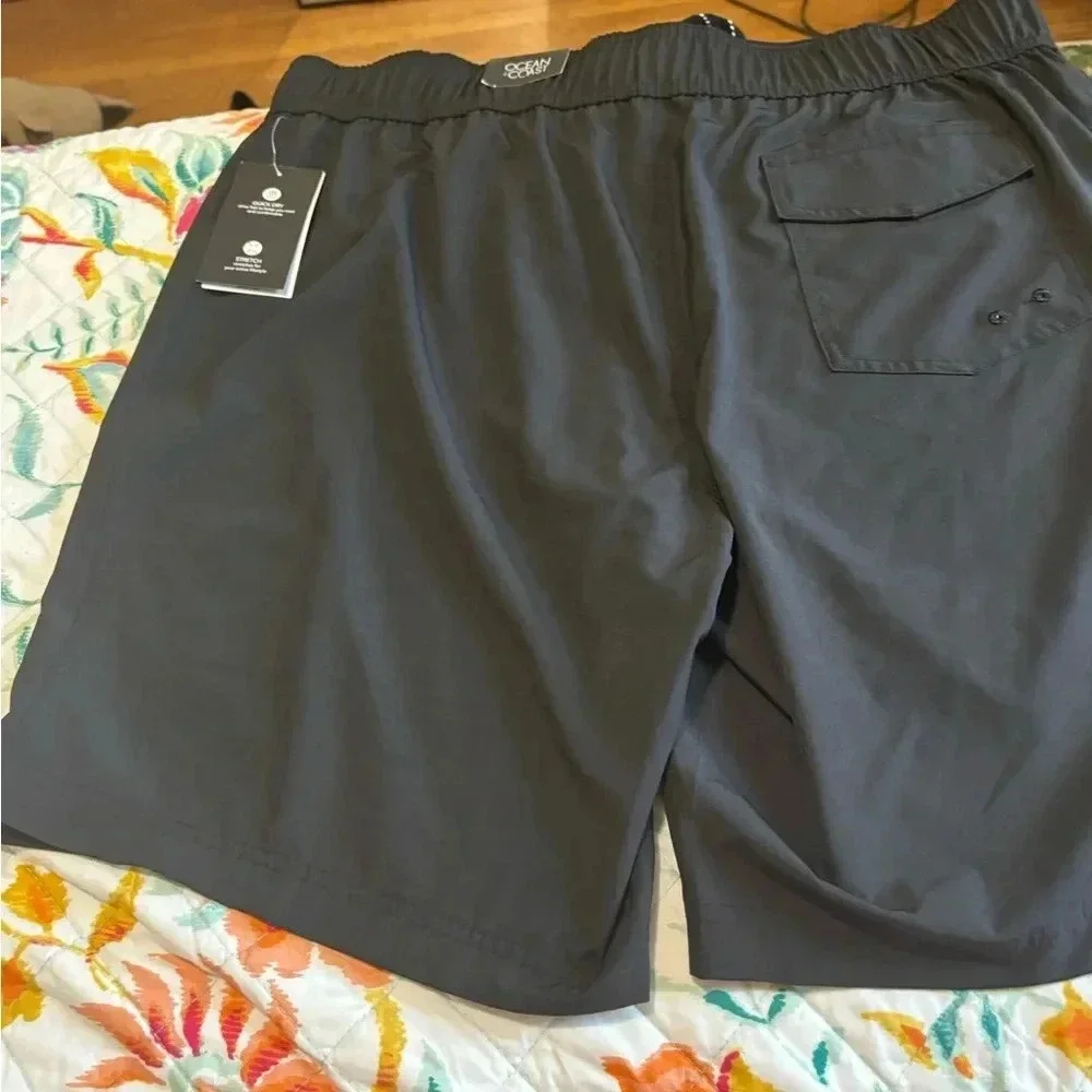NWT Ocean coast black swim trunks XL belk